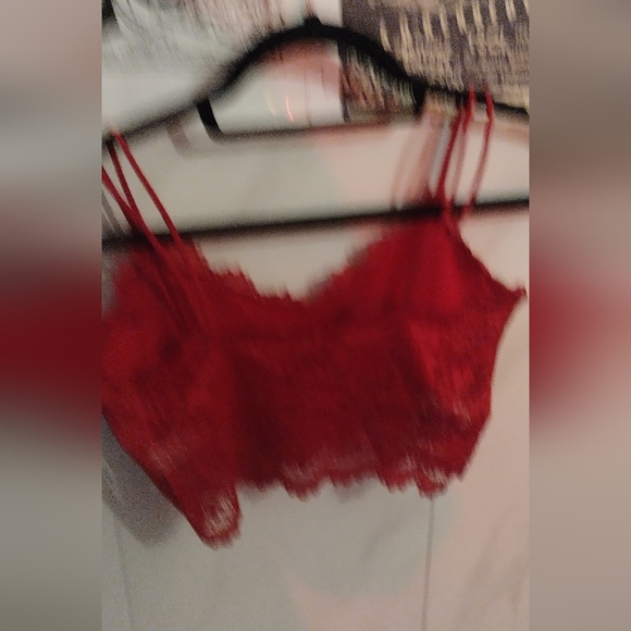 Duufin L-XL lace cropped cami - Picture 3 of 6